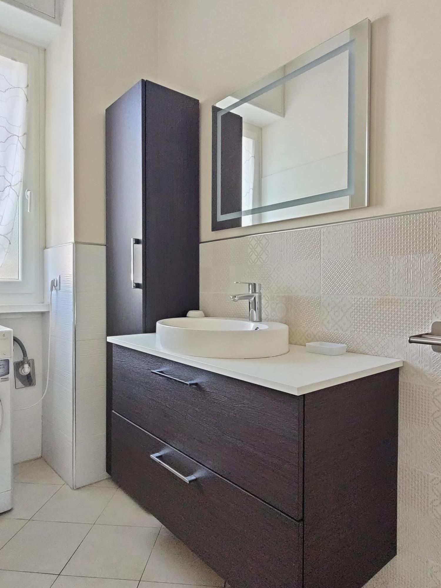 Modern Flat - Via Crimea
